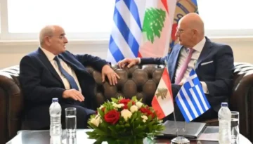Δένδιας: Η Ελλάδα χαρίζει τεθωρακισμένα οχήματα στον Λίβανο