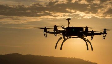 Η Ελλάδα περνάει στη hi-tech άμυνα – Drones, AI και κυβερνοπόλεμος