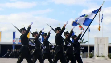 &Sigma;&tau;&rho;&alpha;&tau;&iota;&omega;&tau;&iota;&kappa;έ&sigmaf; &Sigma;&chi;&omicron;&lambda;έ&sigmaf;: &Alpha;&lambda;&lambda;ά&zeta;&epsilon;&iota; &tau;&omicron; ό&rho;&iota;&omicron; ύ&psi;&omicron;&upsilon;&sigmaf; &gamma;&iota;&alpha; &tau;&omicron;&upsilon;&sigmaf; ά&nu;&tau;&rho;&epsilon;&sigmaf;; &Tau;&iota; &alpha;&pi;&alpha;&nu;&tau;ά &tau;&omicron; &Upsilon;&pi;&omicron;&upsilon;&rho;&gamma;&epsilon;ί&omicron; Ά&mu;&upsilon;&nu;&alpha;&sigmaf;