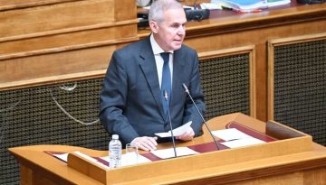 Δαβάκης για Υπαξιωματικούς: «Υπάρχει βαθμολογικός πληθωρισμός – Δεν χρειαζόμαστε έναν προθάλαμο Αξιωματικών»