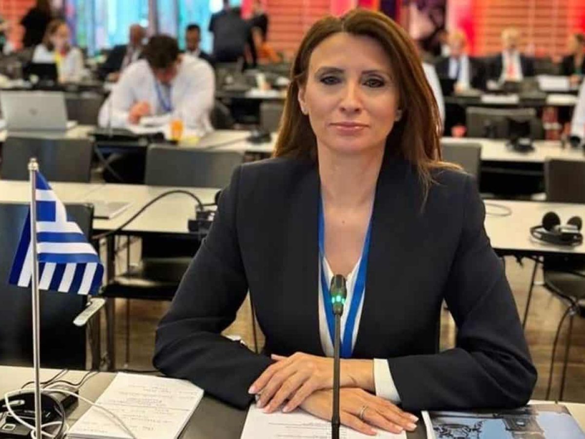 &Eta; &pi;&alpha;&tau;&rho;&iota;&omega;&tau;&iota;&kappa;ή &alpha;&nu;ά&rho;&tau;&eta;&sigma;&eta; &tau;&eta;&sigmaf; &Nu;ί&nu;&alpha;&sigmaf; &Kappa;&alpha;&sigma;&iota;&mu;ά&tau;&eta; &gamma;&iota;&alpha; &tau;&eta;&nu; &phi;&rho;&epsilon;&gamma;ά&tau;&alpha; &Kappa;&iota;&mu;&omega;&nu;