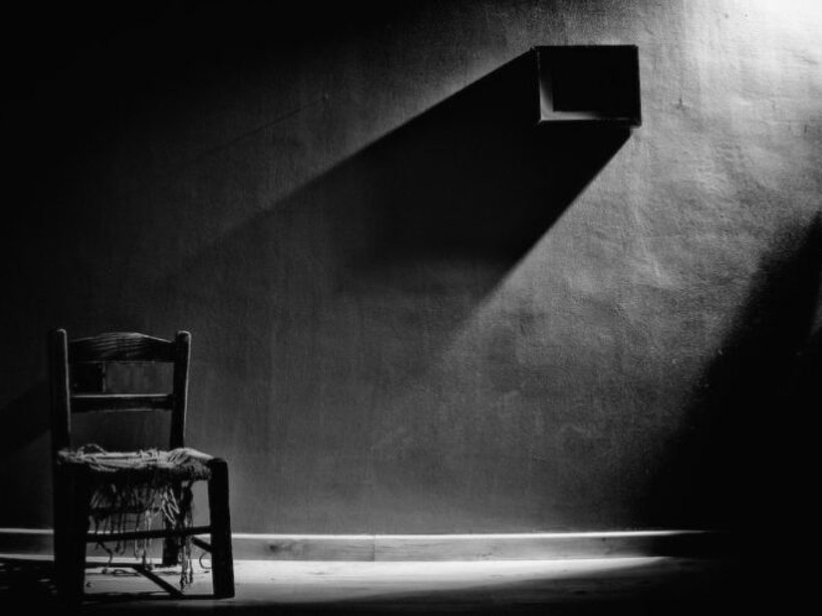 Η αγωνιώδης αναζήτηση της «καλής είδησης» και η απώλεια επαφής με την αληθοφάνεια