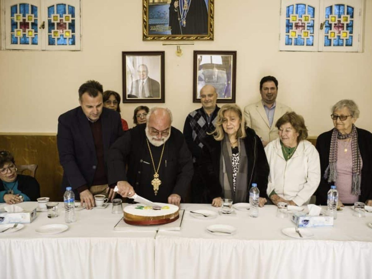 Η αυγή της νέας χρονιάς στον Ιερό Κοινοτικό Ναό των Αγίων Κωνσταντίνου και Ελένης στο Κάιρο