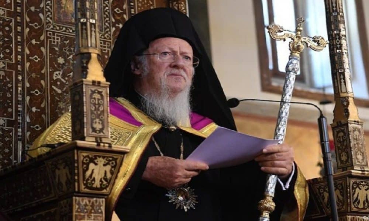 &Mu;ή&nu;&upsilon;&mu;&alpha; &Pi;&alpha;&tau;&rho;&iota;ά&rho;&chi;&eta; &Beta;&alpha;&rho;&theta;&omicron;&lambda;&omicron;&mu;&alpha;ί&omicron;&upsilon;: &Eta; &gamma;&nu;&eta;&sigma;ί&alpha; &pi;ί&sigma;&tau;&iota;&sigmaf; &epsilon;&iota;&sigmaf; &Theta;&epsilon;ό&nu; &zeta;ώ&nu;&tau;&alpha; &epsilon;&nu;&delta;&upsilon;&nu;&alpha;&mu;ώ&nu;&epsilon;&iota; &tau;&omicron;&nu; &alpha;&gamma;ώ&nu;&alpha; &delta;&iota;ά &tau;&eta;&nu; &epsilon;&iota;&rho;ή&nu;&eta;&nu; &kappa;&alpha;&iota; &tau;&eta;&nu; &delta;&iota;&kappa;&alpha;&iota;&omicron;&sigma;ύ&nu;&eta;&nu;