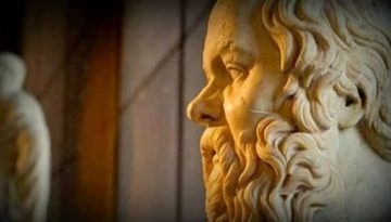 Ο Σωκράτης και το Κώνειο: Η Απολογία που Συγκλόνισε την Αρχαία Αθήνα