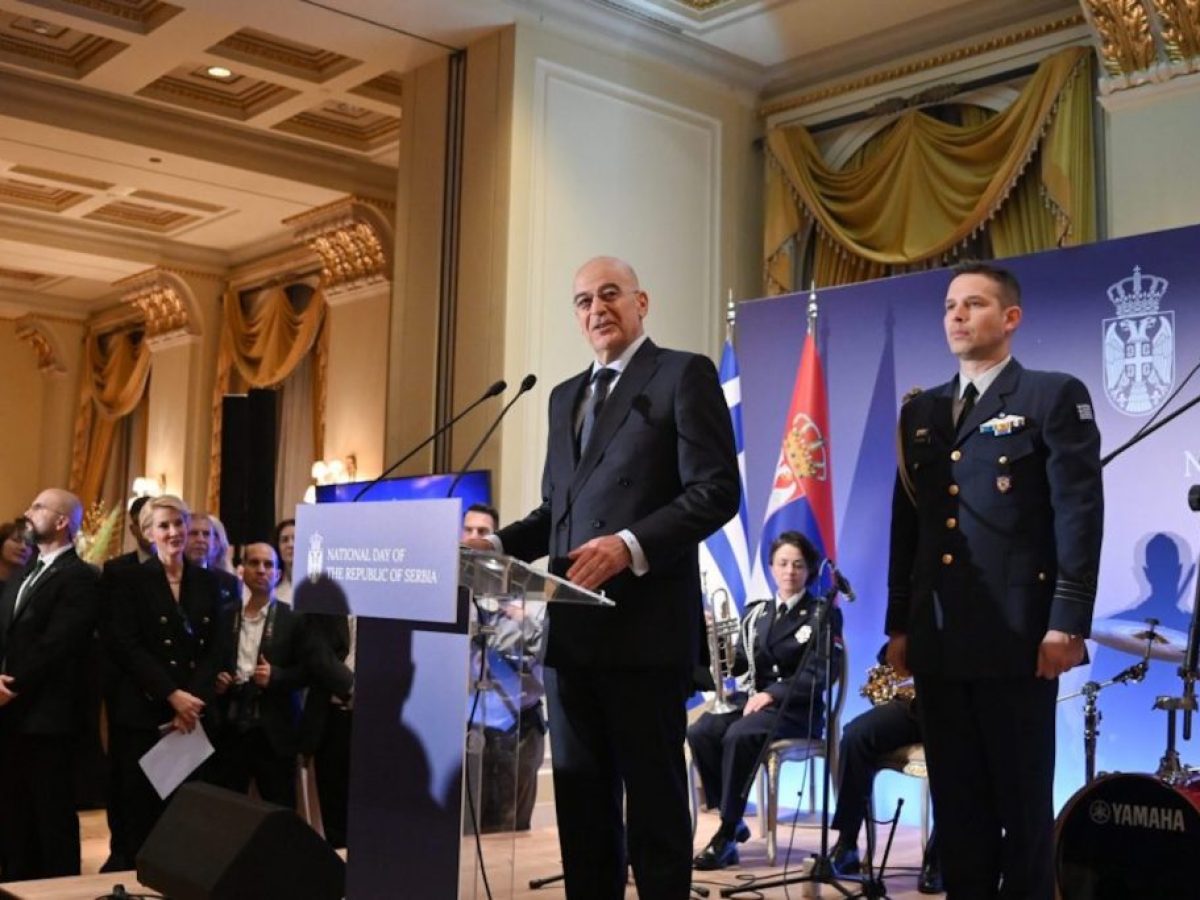 Δένδιας: Επιδιώκουμε την περαιτέρω αμυντική συνεργασία με την Σερβία μέσω «Ατζέντας 2030» και ΕΛΚΑΚ