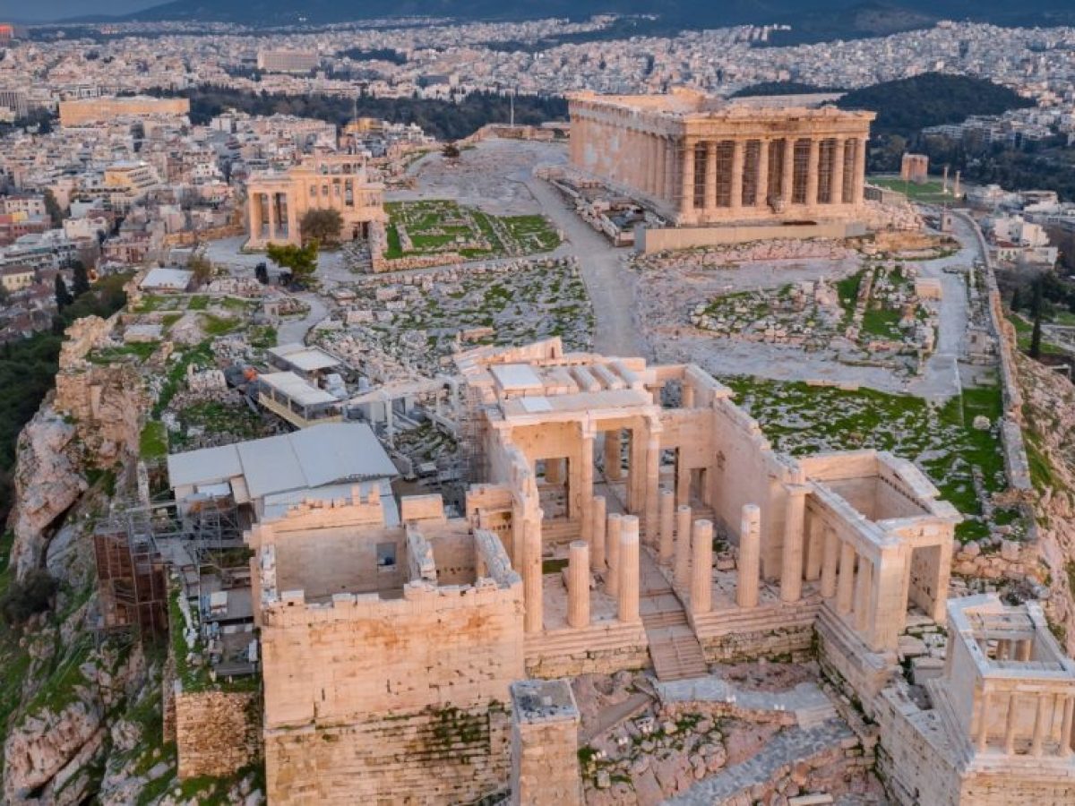 Γιατί οι Αθηναίοι έχτισαν τον Παρθενώνα και την Ακρόπολη
