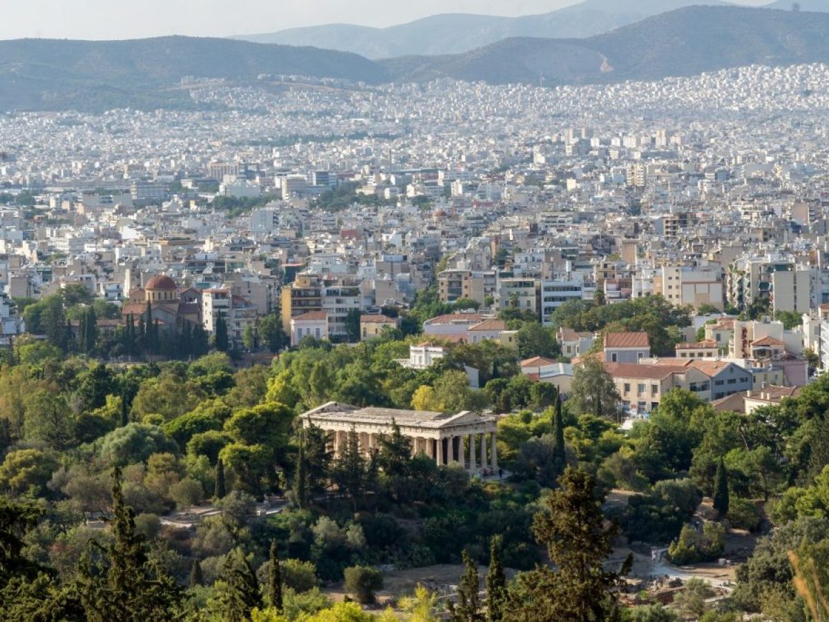 Οι λόγοι που κάνουν τους Έλληνες να αισθάνονται εθνικά υπερήφανοι