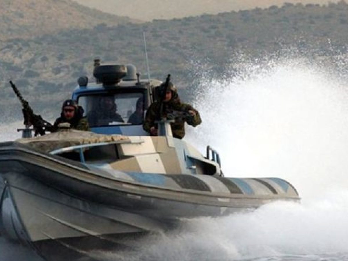 Καταδίωξη ταχυπλόου με λαθρομετανάστες  σε Λέσβο και Φαρμακονήσι
