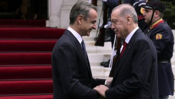&Mu;&eta;&tau;&sigma;&omicron;&tau;ά&kappa;&eta;&sigmaf; &ndash; &Epsilon;&rho;&nu;&tau;&omicron;&gamma;ά&nu;: &Eta; &sigma;&upsilon;&nu;ά&nu;&tau;&eta;&sigma;&eta; έ&rho;&chi;&epsilon;&tau;&alpha;&iota;, &eta; &sigma;ύ&gamma;&kappa;&lambda;&iota;&sigma;&eta; &alpha;&rho;&gamma;&epsilon;ί