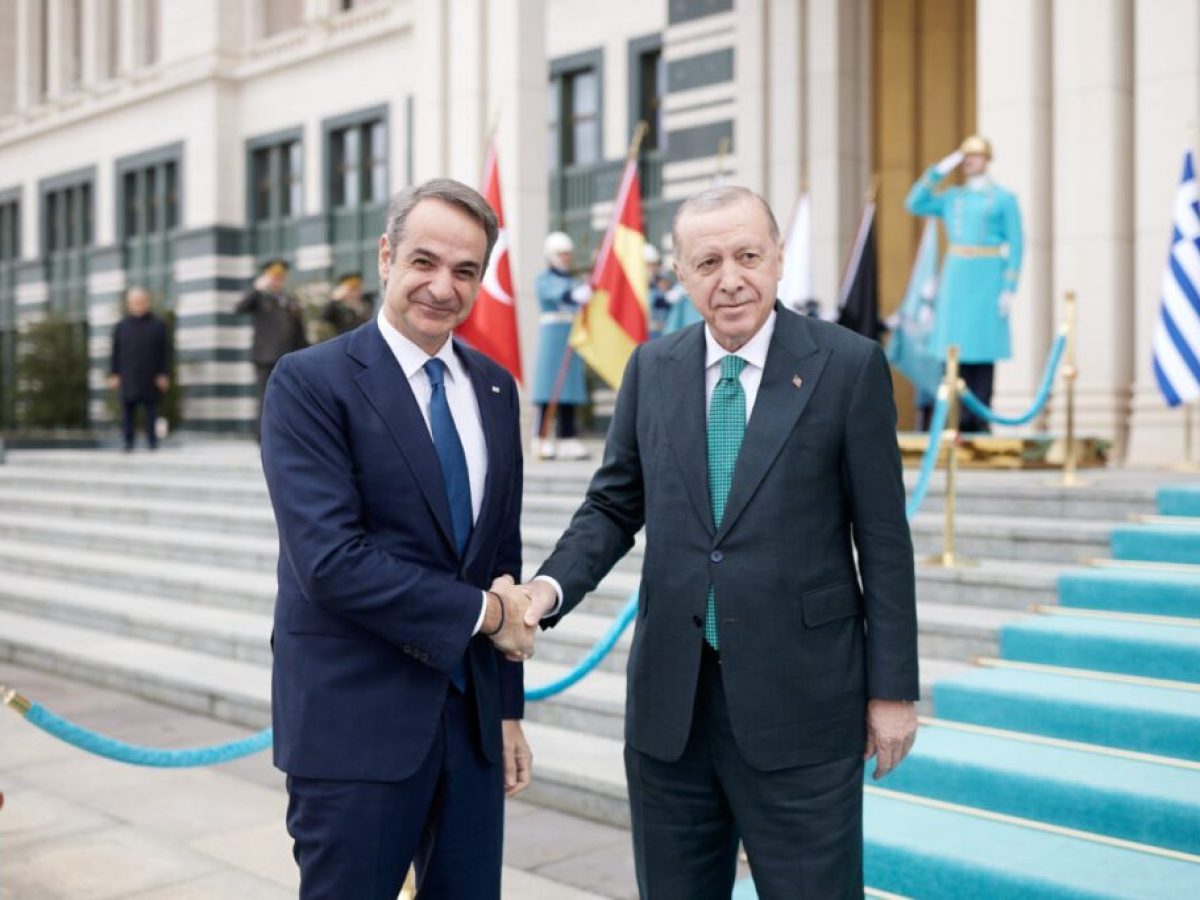 &Sigma;&upsilon;&nu;ά&nu;&tau;&eta;&sigma;&eta; &Mu;&eta;&tau;&sigma;&omicron;&tau;ά&kappa;&eta; &ndash; &Epsilon;&rho;&nu;&tau;&omicron;&gamma;ά&nu; &sigma;&tau;&eta;&nu; Ά&gamma;&kappa;&upsilon;&rho;&alpha;: &Omicron; Έ&lambda;&lambda;&eta;&nu;&alpha;&sigmaf; &pi;&rho;&omega;&theta;&upsilon;&pi;&omicron;&upsilon;&rho;&gamma;ό&sigmaf; &sigma;&tau;&omicron; &laquo;&Lambda;&epsilon;&upsilon;&kappa;ό &Pi;&alpha;&lambda;ά&tau;&iota;&raquo;