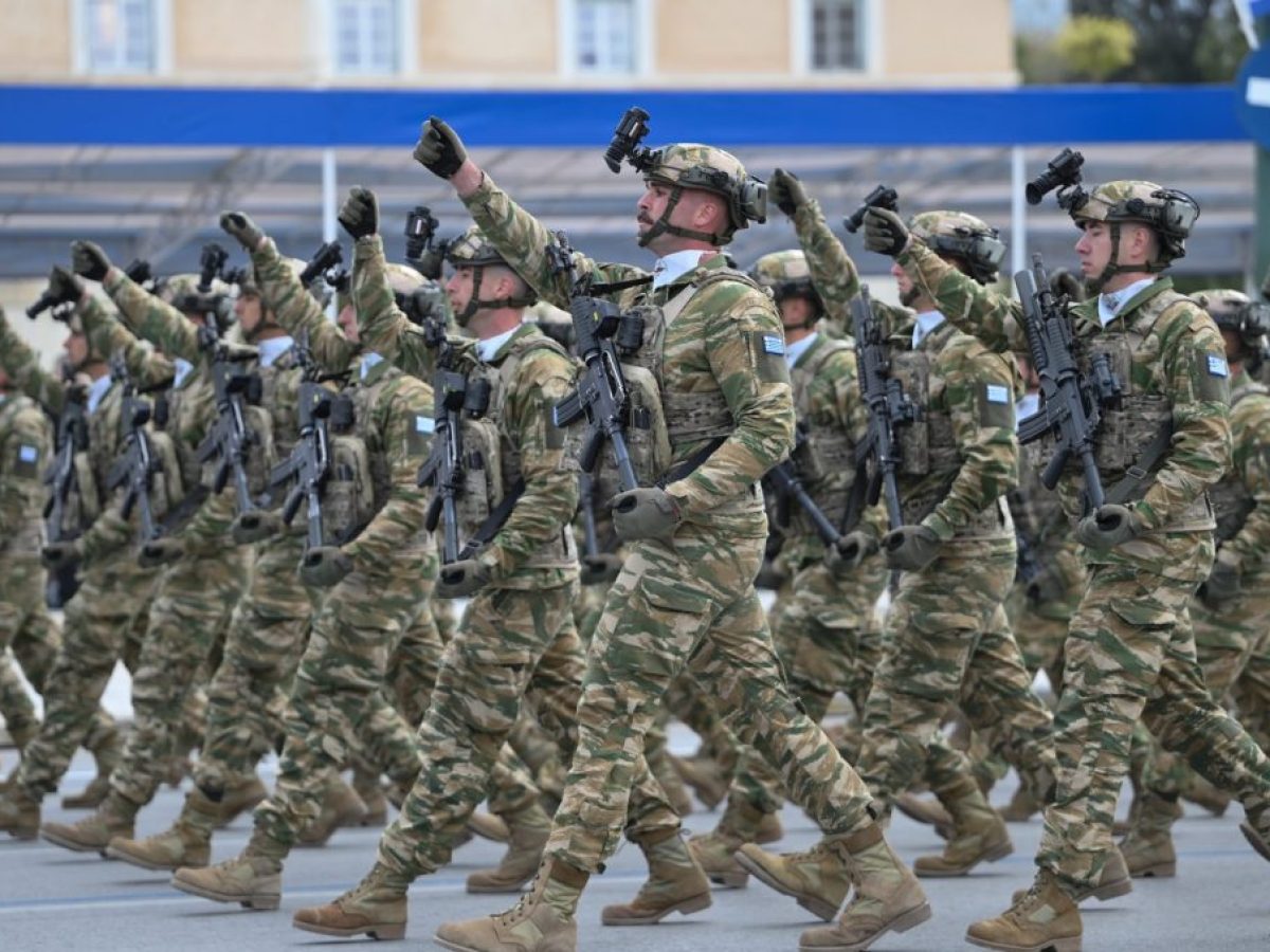 ΓΕΕΘΑ: Ιδρύεται γραφείο διασύνδεσης και επαγγελματικής μετάβασης αφυπηρετούντων στελεχών των Ενόπλων Δυνάμεων