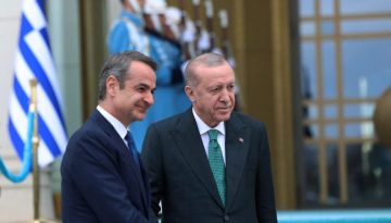 Ο Κυριάκος Μητσοτάκης τηλεφώνησε στον Ρετζέπ Ταγίπ Ερντογάν για τα γενέθλιά του