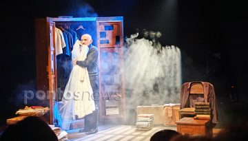 «Ροδάφ’νον»: Η αριστουργηματική παράσταση ταξιδεύει στη Θεσσαλονίκη μόνο για τρεις ημέρες