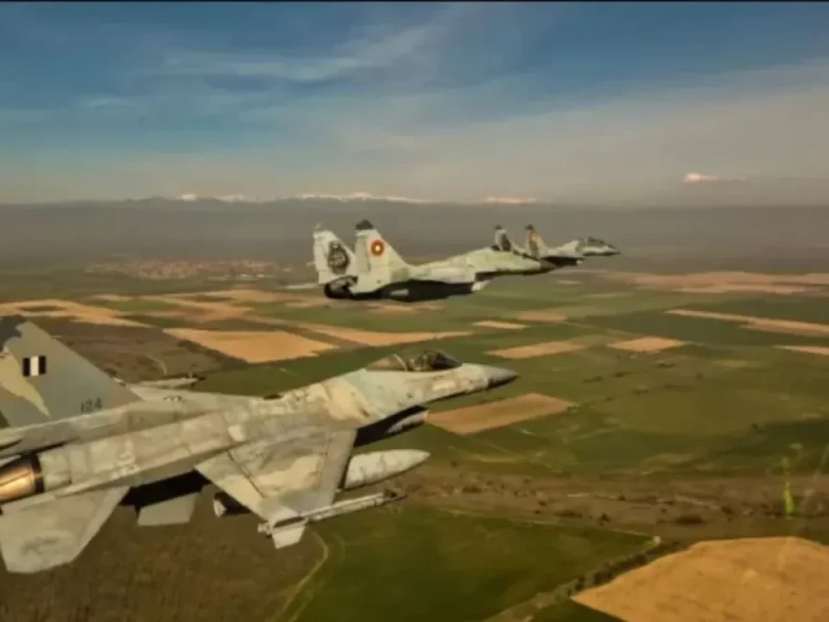 Βουλγαρικά μαχητικά MiG-29 και ελληνικά F-16 πραγματοποίησαν κοινές εκπαιδευτικές πτήσεις