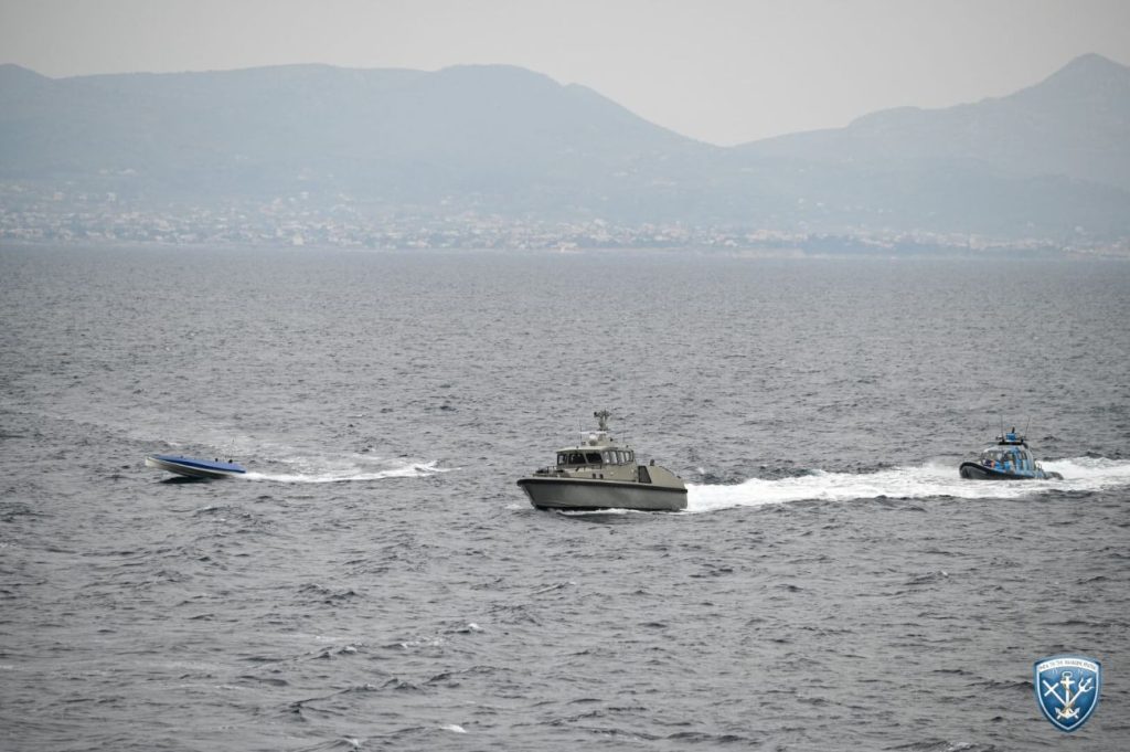 Άσκηση – πείραμα UVEX 1-26 στο Πολεμικό Ναυτικό