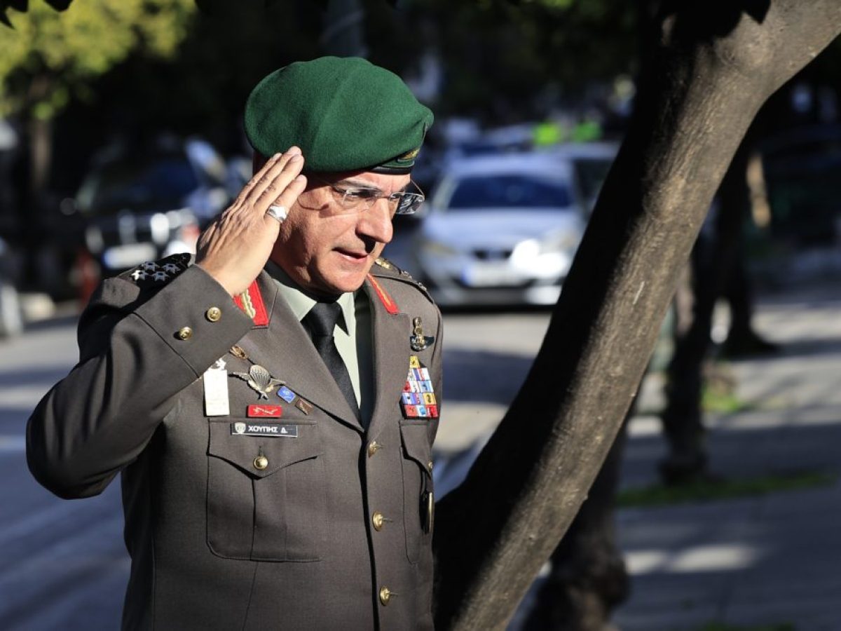 Α/ΓΕΕΘΑ Χούπης στην BILD: Σε ετοιμότητα 5 λεπτών η Πολεμική Αεροπορία για τυχόν ιρανική επίθεση – Η Ελλάδα είναι ασφαλής