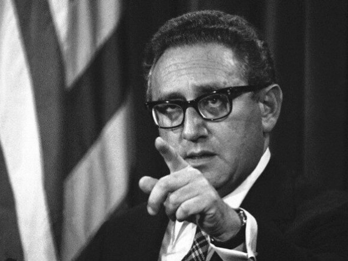 1982-–-o-dr-chenri