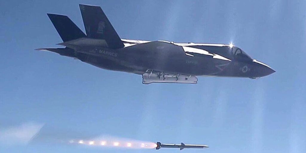 AIM-120D AMRAAM: Η Ελληνική ΠΑ επαναφέρει στο προσκήνιο ένα από τα πλέον κρίσιμα εξοπλιστικά αιτήματα της επόμενης ημέρας