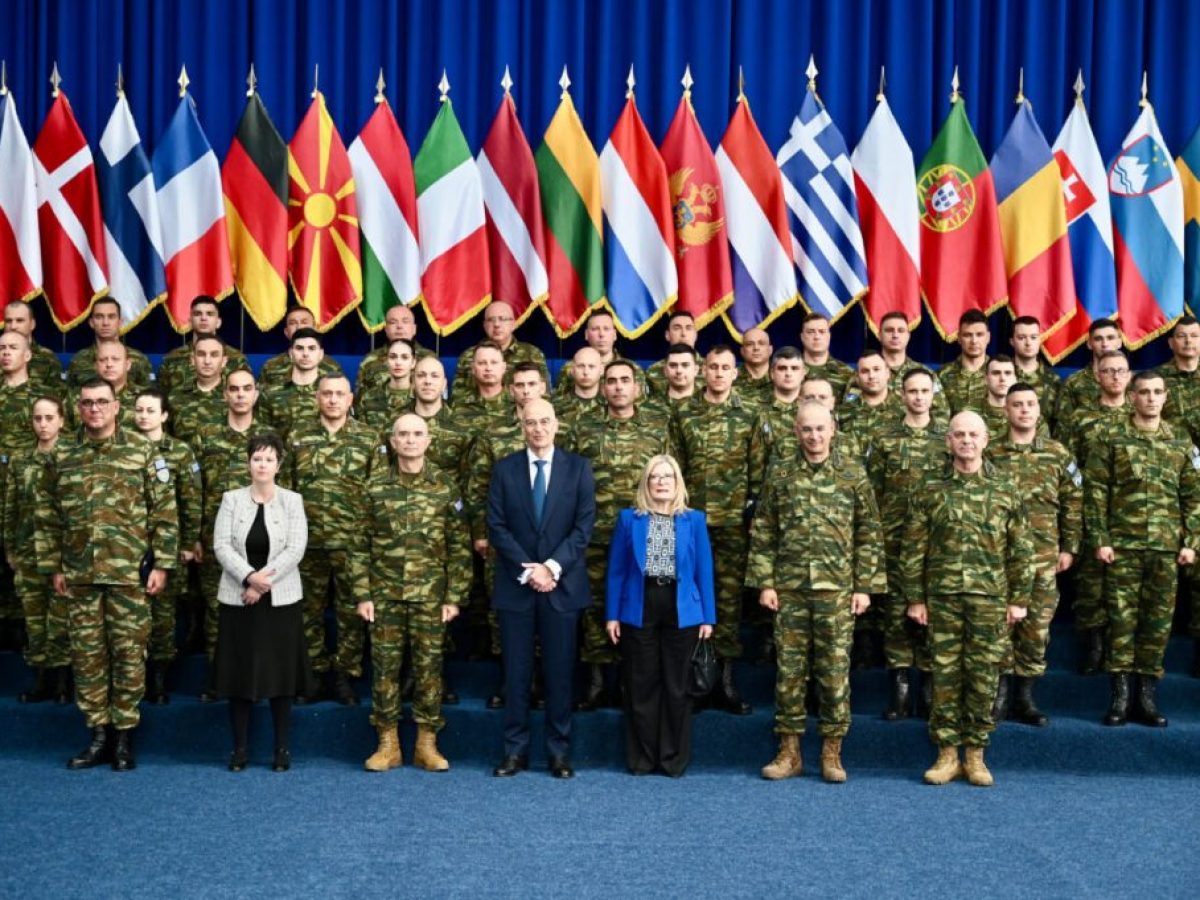 Δένδιας από Πρίστινα: Η ΕΛΔΥΚΟ με την παρουσία της επιτρέπει να υπάρχει ασφάλεια, ειρήνη και σταθερότητα