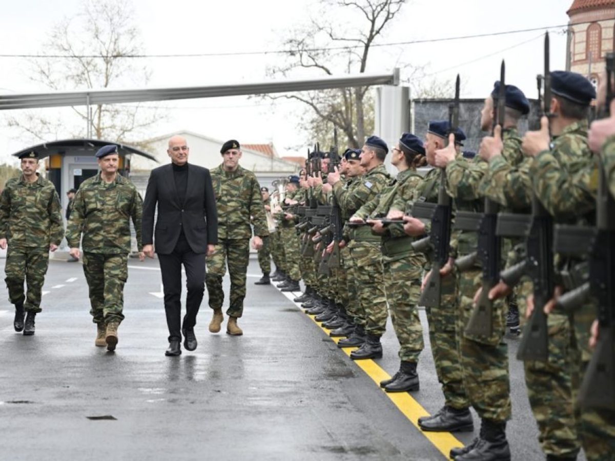 &Delta;έ&nu;&delta;&iota;&alpha;&sigmaf; &alpha;&pi;ό &Xi;ά&nu;&theta;&eta;: &Omicron;&iota; Έ&nu;&omicron;&pi;&lambda;&epsilon;&sigmaf; &Delta;&upsilon;&nu;ά&mu;&epsilon;&iota;&sigmaf; &delta;&iota;&alpha;&phi;&upsilon;&lambda;ά&tau;&tau;&omicron;&upsilon;&nu; &tau;&eta;&nu; &alpha;&kappa;&epsilon;&rho;&alpha;&iota;ό&tau;&eta;&tau;&alpha; &tau;&eta;&sigmaf; &Pi;&alpha;&tau;&rho;ί&delta;&alpha;&sigmaf; 365 &mu;έ&rho;&epsilon;&sigmaf; &tau;&omicron;&nu; &chi;&rho;ό&nu;&omicron;