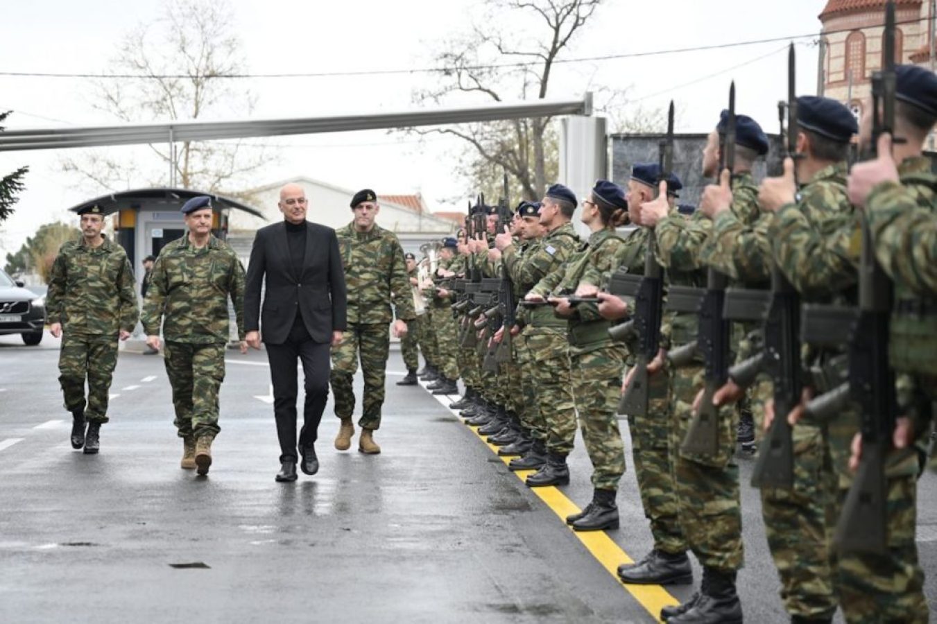 &Delta;έ&nu;&delta;&iota;&alpha;&sigmaf; &alpha;&pi;ό &Xi;ά&nu;&theta;&eta;: &Omicron;&iota; Έ&nu;&omicron;&pi;&lambda;&epsilon;&sigmaf; &Delta;&upsilon;&nu;ά&mu;&epsilon;&iota;&sigmaf; &delta;&iota;&alpha;&phi;&upsilon;&lambda;ά&tau;&tau;&omicron;&upsilon;&nu; &tau;&eta;&nu; &alpha;&kappa;&epsilon;&rho;&alpha;&iota;ό&tau;&eta;&tau;&alpha; &tau;&eta;&sigmaf; &Pi;&alpha;&tau;&rho;ί&delta;&alpha;&sigmaf; 365 &mu;έ&rho;&epsilon;&sigmaf; &tau;&omicron;&nu; &chi;&rho;ό&nu;&omicron;