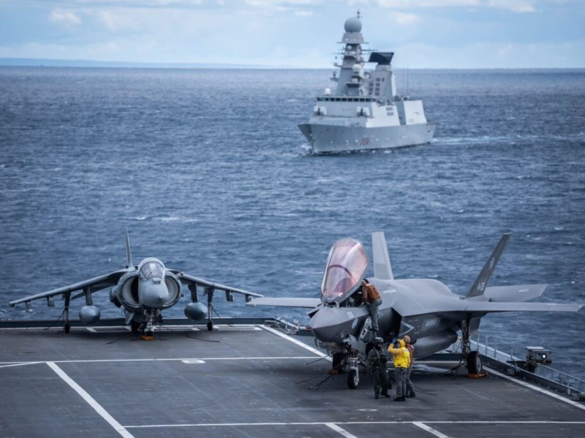 &Epsilon;&nu;&tau;&upsilon;&pi;&omega;&sigma;&iota;&alpha;&kappa;ή &eta; &Sigma;&upsilon;&mu;&mu;&epsilon;&tau;&omicron;&chi;ή &tau;&eta;&sigmaf; &Pi;&Alpha; &sigma;&tau;&eta;&nu; Ά&sigma;&kappa;&eta;&sigma;&eta; &laquo;NEPTUNE STRIKE 26-1&raquo; (video)