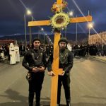 &Pi;&alpha;&nu;&alpha;&gamma;ί&alpha; &Sigma;&omicron;&upsilon;&mu;&epsilon;&lambda;ά &Alpha;&sigma;&pi;&rho;&omicron;&pi;ύ&rho;&gamma;&omicron;&upsilon;: &Epsilon;&xi;ή&nu;&tau;&alpha; &laquo;&Alpha;&kappa;&rho;ί&tau;&epsilon;&sigmaf;&raquo; &mu;&epsilon; &pi;&alpha;&rho;&alpha;&delta;&omicron;&sigma;&iota;&alpha;&kappa;έ&sigmaf; &phi;&omicron;&rho;&epsilon;&sigma;&iota;έ&sigmaf; &sigma;&tau;&eta;&nu; &pi;&epsilon;&rho;&iota;&phi;&omicron;&rho;ά &tau;&omicron;&upsilon; &Epsilon;&pi;&iota;&tau;&alpha;&phi;ί&omicron;&upsilon;