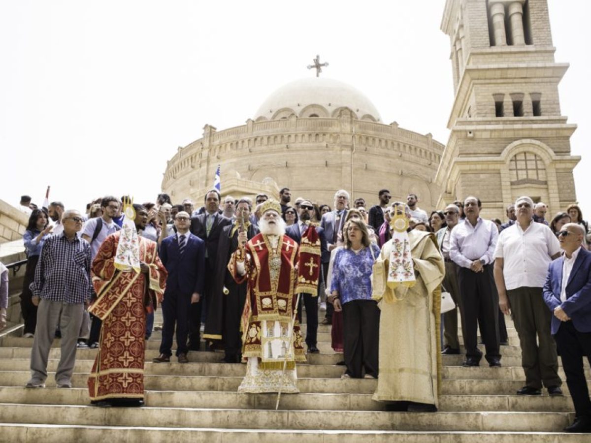 &Sigma;&epsilon; &pi;&alpha;&nu;&eta;&gamma;&upsilon;&rho;&iota;&kappa;ή &alpha;&tau;&mu;ό&sigma;&phi;&alpha;&iota;&rho;&alpha; &omicron; &epsilon;&omicron;&rho;&tau;&alpha;&sigma;&mu;ό&sigmaf; &tau;&omicron;&upsilon; &Alpha;&gamma;ί&omicron;&upsilon; &Gamma;&epsilon;&omega;&rho;&gamma;ί&omicron;&upsilon; &sigma;&tau;&omicron; &Pi;&alpha;&lambda;&alpha;&iota;ό &Kappa;ά&iota;&rho;&omicron; &ndash; &Chi;&epsilon;&iota;&rho;&omicron;&theta;έ&tau;&eta;&sigma;&eta; &tau;&omicron;&upsilon; &Pi;&rho;ύ&tau;&alpha;&nu;&eta; &Delta;&rho; &Gamma;&epsilon;&rho;ά&sigma;&iota;&mu;&omicron;&upsilon; &Sigma;&iota;ά&sigma;&omicron;&upsilon; &sigma;&epsilon; Ά&rho;&chi;&omicron;&nu;&tau;&alpha; &tau;&omicron;&upsilon; &Pi;&alpha;&tau;&rho;&iota;&alpha;&rho;&chi;&epsilon;ί&omicron;&upsilon;