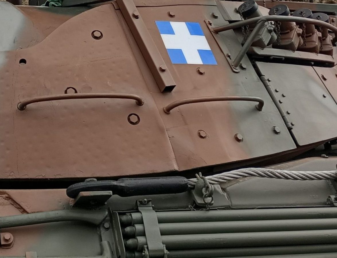 &Tau;&eta;&nu; &pi;ώ&lambda;&eta;&sigma;&eta; &tau;&omega;&nu; &alpha;&pi;&omicron;&sigma;&upsilon;&rho;&theta;έ&nu;&tau;&omega;&nu; Leopard 1A5 &epsilon;&pi;&iota;&delta;&iota;ώ&kappa;&epsilon;&iota; &tau;&omicron; &Upsilon;&Pi;&Epsilon;&Theta;&Alpha;;