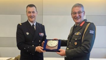 &Gamma;&Epsilon;&Epsilon;&Theta;&Alpha;: &Omicron;&lambda;&omicron;&kappa;&lambda;&eta;&rho;ώ&theta;&eta;&kappa;&alpha;&nu; &omicron;&iota; &epsilon;&pi;&iota;&tau;&epsilon;&lambda;&iota;&kappa;έ&sigmaf; &sigma;&upsilon;&nu;&omicron;&mu;&iota;&lambda;ί&epsilon;&sigmaf; &Epsilon;&lambda;&lambda;ά&delta;&alpha;&sigmaf; &kappa;&alpha;&iota; &Gamma;&alpha;&lambda;&lambda;ί&alpha;&sigmaf; &mu;&epsilon; &sigma;&eta;&mu;&alpha;&nu;&tau;&iota;&kappa;ή &alpha;&tau;&zeta;έ&nu;&tau;&alpha;