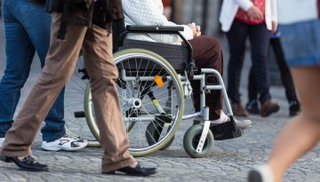 Η αναδιάρθρωση του NDIS προκαλεί αβεβαιότητα σε Ελληνοαυστραλούς παρόχους και αποδέκτες