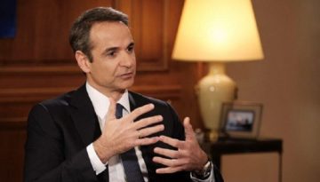 Η διπλωματία του κότερου και οι κονδυλοφόροι που φωνάζουν στάσου μύγδαλα