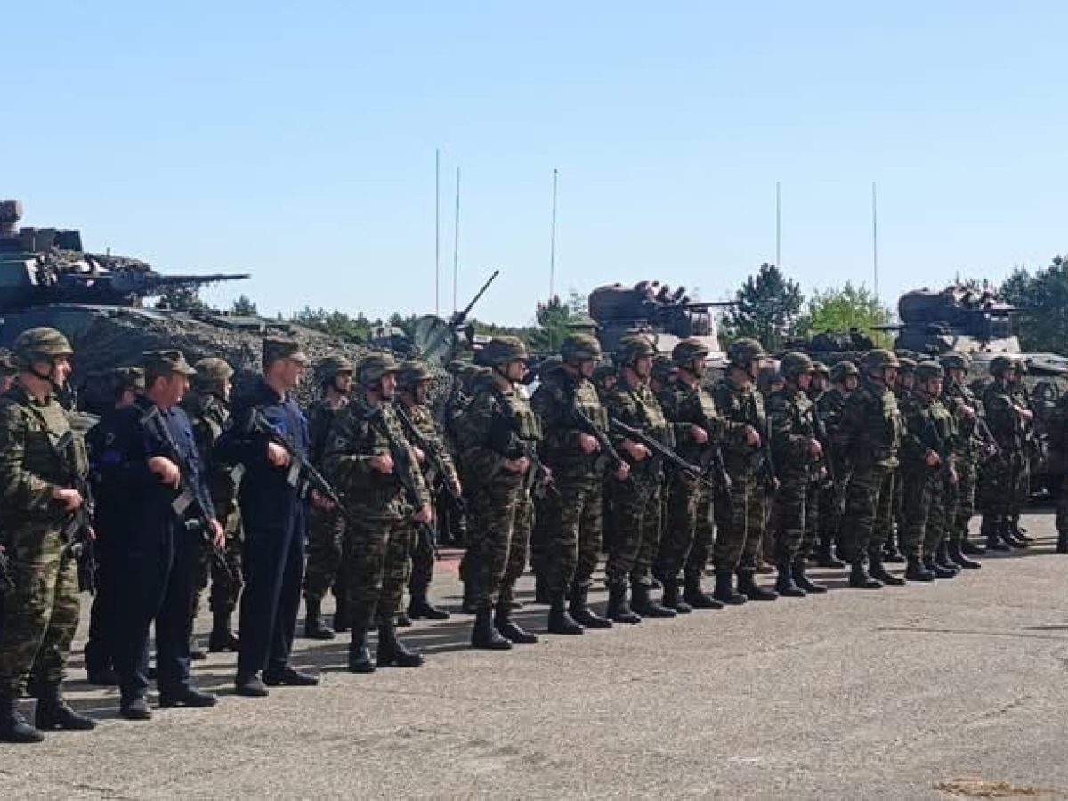 &Pi;&omicron;&lambda;&upsilon;&epsilon;&theta;&nu;&iota;&kappa;ή &delta;&iota;&alpha;&kappa;&lambda;&alpha;&delta;&iota;&kappa;ή &sigma;&tau;&rho;&alpha;&tau;&iota;&omega;&tau;&iota;&kappa;ή ά&sigma;&kappa;&eta;&sigma;&eta; Orion 26 &sigma;&tau;&eta; &Gamma;&alpha;&lambda;&lambda;ί&alpha;: &Omicron;&iota; &Epsilon;&Epsilon;&Delta; έ&delta;&epsilon;&iota;&xi;&alpha;&nu; &tau;&eta;&nu; &alpha;&pi;ό&lambda;&upsilon;&tau;&eta; &epsilon;&tau;&omicron;&iota;&mu;ό&tau;&eta;&tau;ά &tau;&omicron;&upsilon;&sigmaf; &sigma;&epsilon; &sigma;&upsilon;&nu;&theta;ή&kappa;&epsilon;&sigmaf; &pi;&rho;&omicron;&sigma;&omicron;&mu;&omicron;ί&omega;&sigma;&eta;&sigmaf; &epsilon;&upsilon;&rho;&omega;&pi;&alpha;ϊ&kappa;&omicron;ύ &pi;&omicron;&lambda;έ&mu;&omicron;&upsilon;