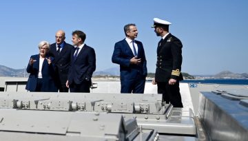 Συζητήσιμες δηλώσεις Δένδια για 25% επιστροφές και απορρόφηση από ελληνικές εταιρείες