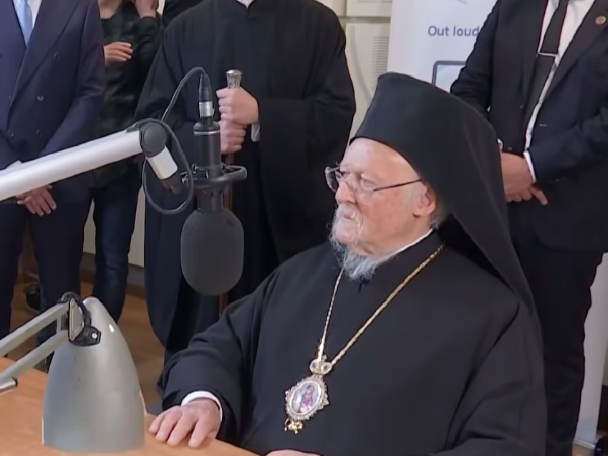 &Tau;&omicron; &mu;ή&nu;&upsilon;&mu;&alpha; &tau;&omicron;&upsilon; &Omicron;&iota;&kappa;&omicron;&upsilon;&mu;&epsilon;&nu;&iota;&kappa;&omicron;ύ &Pi;&alpha;&tau;&rho;&iota;ά&rho;&chi;&eta; &Beta;&alpha;&rho;&theta;&omicron;&lambda;&omicron;&mu;&alpha;ί&omicron;&upsilon; &alpha;&pi;ό &tau;&omicron; &sigma;&tau;&omicron;ύ&nu;&tau;&iota;&omicron; &tau;&eta;&sigmaf; &Phi;&omega;&nu;ή&sigmaf; &tau;&eta;&sigmaf; &Epsilon;&lambda;&lambda;ά&delta;&alpha;&sigmaf;