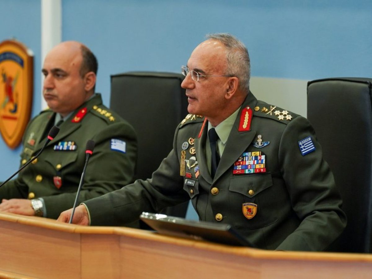 Αρχηγός ΓΕΕΘΑ: Μίλησε στην Σχολή Εθνικής Άμυνας για τις γεωστρατηγικές εξελίξεις και το ρόλο της τεχνολογίας στις συγκρούσεις