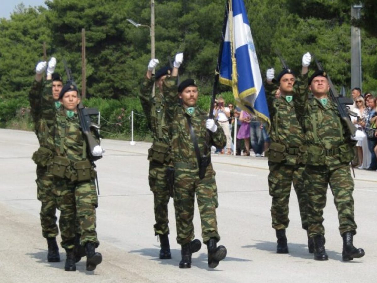 Δαβάκης: Η απάντηση ΥΦΕΘΑ για έκτακτη οικονομική ενίσχυση των οπλιτών θητείας για τις άδειες του Πάσχα και δωρεάν μετακινήσεις