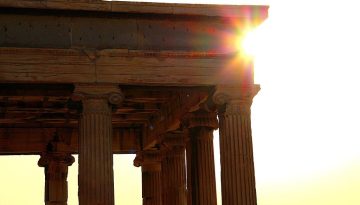 EL &ndash; &Epsilon;ύ&rho;&eta;&mu;&alpha;-έ&kappa;&pi;&lambda;&eta;&xi;&eta; &sigma;&tau;&eta;&nu; &Iota;&sigma;&pi;&alpha;&nu;ί&alpha;: T&epsilon;&lambda;&epsilon;&tau;&omicron;&upsilon;&rho;&gamma;&iota;&kappa;ό ά&rho;&mu;&alpha; &alpha;&pi;&omicron;&kappa;&alpha;&lambda;ύ&pi;&tau;&epsilon;&iota; &tau;&omicron;&upsilon;&sigmaf; &delta;&epsilon;&sigma;&mu;&omicron;ύ&sigmaf; &mu;&epsilon; &tau;&eta;&nu; &alpha;&rho;&chi;&alpha;ί&alpha; &Epsilon;&lambda;&lambda;ά&delta;&alpha; (VID)