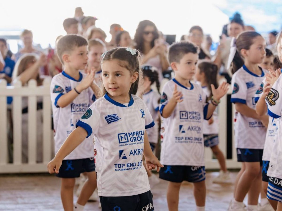 Το Darwin ντύθηκε στα γαλανόλευκα για το 38ο Greek Glenti Festival (Φωτογραφίες)