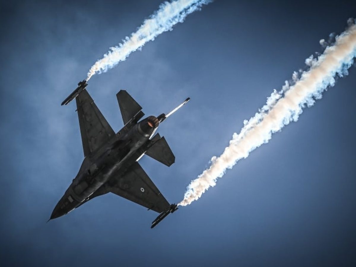 F16_aeroskafos