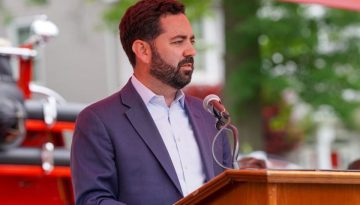 F-35: &Epsilon;&pi;&iota;&sigma;&tau;&omicron;&lambda;ή &Rho;&epsilon;&pi;&omicron;&upsilon;&mu;&pi;&lambda;&iota;&kappa;ά&nu;&omicron;&upsilon; &beta;&omicron;&upsilon;&lambda;&epsilon;&upsilon;&tau;ή &sigma;&tau;&omicron;&nu; &Nu;&tau;ό&nu;&alpha;&lambda;&nu;&tau; &Tau;&rho;&alpha;&mu;&pi; &gamma;&iota;&alpha; &nu;&alpha; &mu;&pi;&lambda;&omicron;&kappa;&alpha;&rho;&iota;&sigma;&tau;&epsilon;ί &eta; &pi;ώ&lambda;&eta;&sigma;&eta; &tau;&omega;&nu; &mu;&alpha;&chi;&eta;&tau;&iota;&kappa;ώ&nu; &sigma;&tau;&eta;&nu; &Tau;&omicron;&upsilon;&rho;&kappa;ί&alpha;