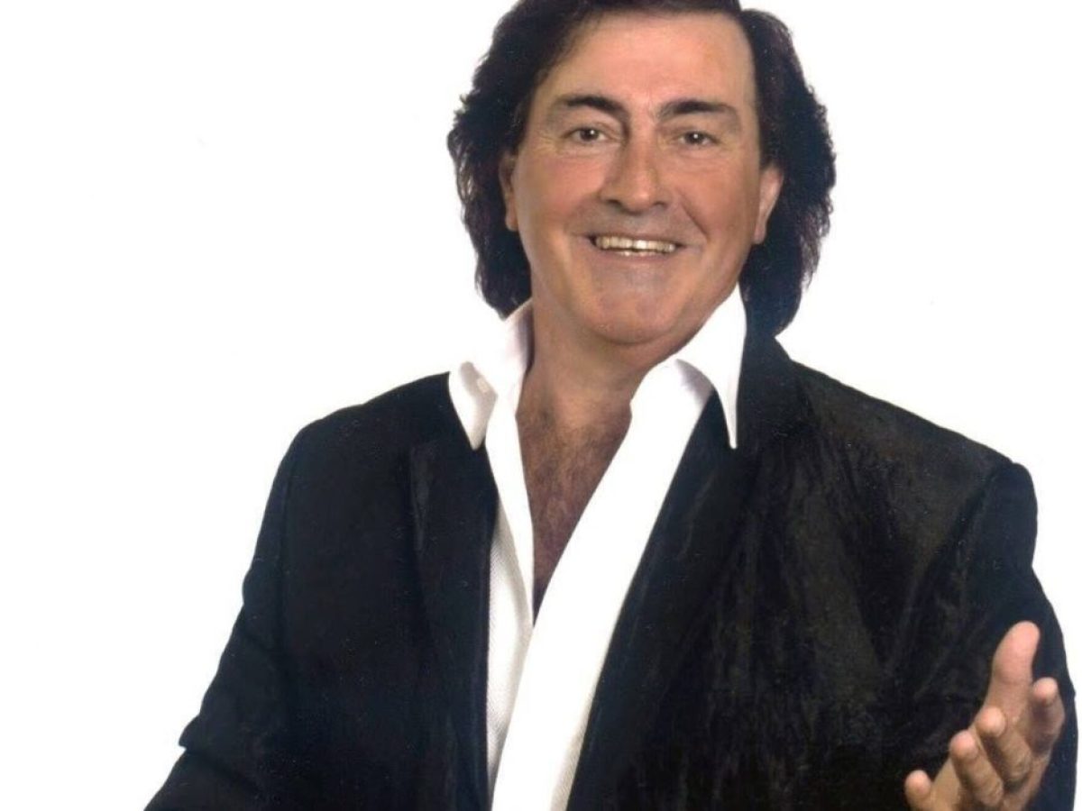 Σίγησε η φωνή του John Tikis