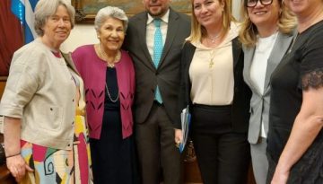 &Sigma;&tau;&eta; &Beta;&omicron;&upsilon;&lambda;ή &tau;&omicron; έ&rho;&gamma;&omicron; &tau;&omega;&nu; Charter Schools &tau;&omega;&nu; &Eta;&Pi;&Alpha; &mu;&epsilon; &pi;&rho;&omega;&tau;&omicron;&beta;&omicron;&upsilon;&lambda;ί&alpha; &tau;&omicron;&upsilon; &Phi;ί&lambda;&iota;&pi;&pi;&omicron;&upsilon; &Phi;ό&rho;&tau;&omega;&mu;&alpha; &ndash; ELLINIKI GNOMI &bull; Die Zeitung der Griechen in Europa.