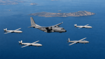 &Tau;&omicron;&upsilon;&rho;&kappa;&iota;&kappa;ό CN-235 &kappa;&alpha;&iota; &tau;έ&sigma;&sigma;&epsilon;&rho;&alpha; UAV &sigma;&tau;&omicron; &Alpha;&iota;&gamma;&alpha;ί&omicron; &ndash; 10 &pi;&alpha;&rho;&alpha;&beta;ά&sigma;&epsilon;&iota;&sigmaf; &kappa;&alpha;&iota; 3 &pi;&alpha;&rho;&alpha;&beta;&iota;ά&sigma;&epsilon;&iota;&sigmaf; &ndash; veteranos |&Epsilon;&theta;&nu;&iota;&kappa;ά &Theta;έ&mu;&alpha;&tau;&alpha;