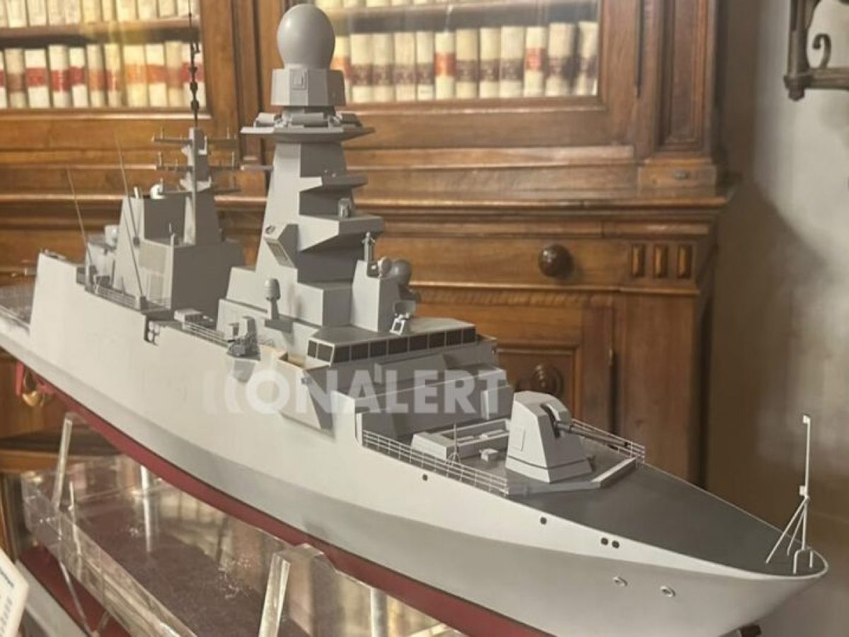 &Delta;έ&nu;&delta;&iota;&alpha;&sigmaf; &gamma;&iota;&alpha; &phi;&rho;&epsilon;&gamma;ά&tau;&epsilon;&sigmaf; Bergamini: &laquo;&Mu;&epsilon; &tau;&iota;&sigmaf; &alpha;&lambda;&lambda;&alpha;&gamma;έ&sigmaf; &pi;&omicron;&upsilon; &theta;&alpha; &kappa;ά&nu;&omicron;&upsilon;&mu;&epsilon;, &theta;&alpha; &tau;&iota;&sigmaf; &kappa;&alpha;&tau;&alpha;&sigma;&tau;ή&sigma;&omicron;&upsilon;&mu;&epsilon; &pi;&alpha;&nu;ί&sigma;&chi;&upsilon;&rho;&epsilon;&sigmaf;&raquo;