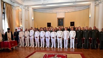 &Sigma;&chi;&omicron;&lambda;ή &Epsilon;&theta;&nu;&iota;&kappa;ή&sigmaf; Ά&mu;&upsilon;&nu;&alpha;&sigmaf;: &Alpha;&pi;&omicron;&phi;&omicron;ί&tau;&eta;&sigma;&alpha;&nu; 131 &sigma;&pi;&omicron;&upsilon;&delta;&alpha;&sigma;&tau;έ&sigmaf; &tau;&eta;&sigmaf; 16&eta;&sigmaf; &Epsilon;&Sigma; &Phi;&omicron;ί&tau;&eta;&sigma;&eta;&sigmaf; &Epsilon;&xi; &Alpha;&pi;&omicron;&sigma;&tau;ά&sigma;&epsilon;&omega;&sigmaf;