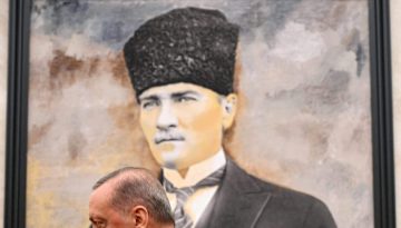 &Epsilon;&rho;&nu;&tau;&omicron;&gamma;ά&nu;: &Pi;&rho;&omicron;&kappa;&lambda;&eta;&tau;&iota;&kappa;έ&sigmaf; &alpha;&nu;&alpha;&phi;&omicron;&rho;έ&sigmaf; &gamma;&iota;&alpha; &tau;&eta;&nu; &epsilon;&pi;έ&tau;&epsilon;&iota;&omicron; &tau;&eta;&sigmaf; &Sigma;&mu;ύ&rho;&nu;&eta;&sigmaf;