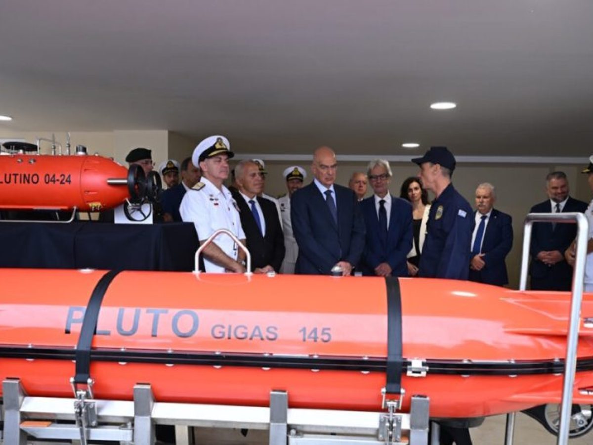 &Delta;έ&nu;&delta;&iota;&alpha;&sigmaf;: &laquo;&Sigma;&tau;ό&chi;&omicron;&sigmaf; &tau;&omicron; &Pi;&omicron;&lambda;&epsilon;&mu;&iota;&kappa;ό &Nu;&alpha;&upsilon;&tau;&iota;&kappa;ό &nu;&alpha; &epsilon;ί&nu;&alpha;&iota; &tau;&omicron; &pi;&rho;ώ&tau;&omicron; &sigma;&tau;&eta;&nu; &Epsilon;&upsilon;&rho;ώ&pi;&eta; &sigma;&tau;&eta;&nu; &alpha;&nu;ά&pi;&tau;&upsilon;&xi;&eta; &alpha;&upsilon;&tau;ό&nu;&omicron;&mu;&omega;&nu; &pi;&lambda;&alpha;&tau;&phi;&omicron;&rho;&mu;ώ&nu;&raquo;
