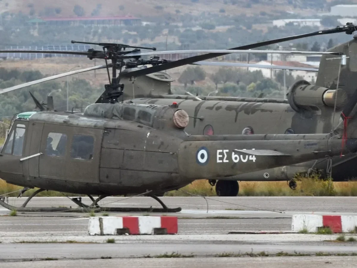 kalymnos-elikoptero-uh-1h-huey-stratou